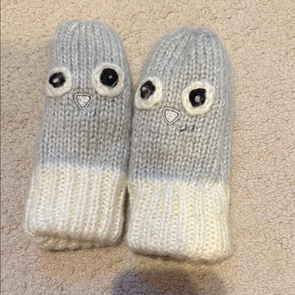 The Children's Place Gray and White Owl Mittens(Ships from OR)